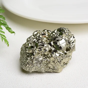 1 Kos Naravnih Pyrite Crystal Grozdov Nezakonitih Kamen Rock Mineralnih Vzorec Reiki Doma Dekoracijo Raw Kristali Mineralnih Decoratio